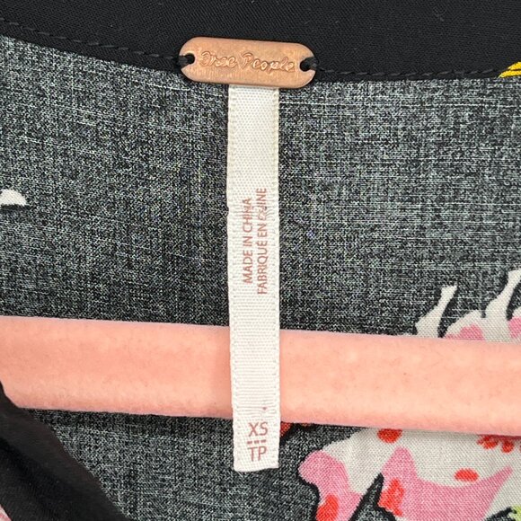 Free People Greatest Day Smocked Dress Womens XS Black Floral Midi - Picture 5 of 7